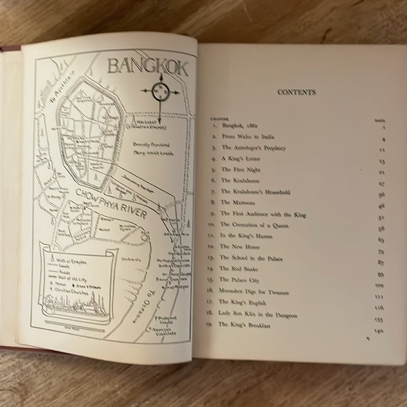 Antique Anna and the King of Siam book - Picture 5 of 8